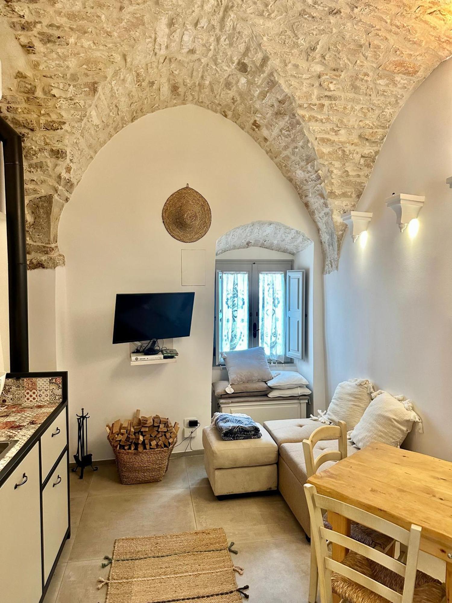 Hotel Alcova Cellini Bell'Italia Cisternino Esterno foto